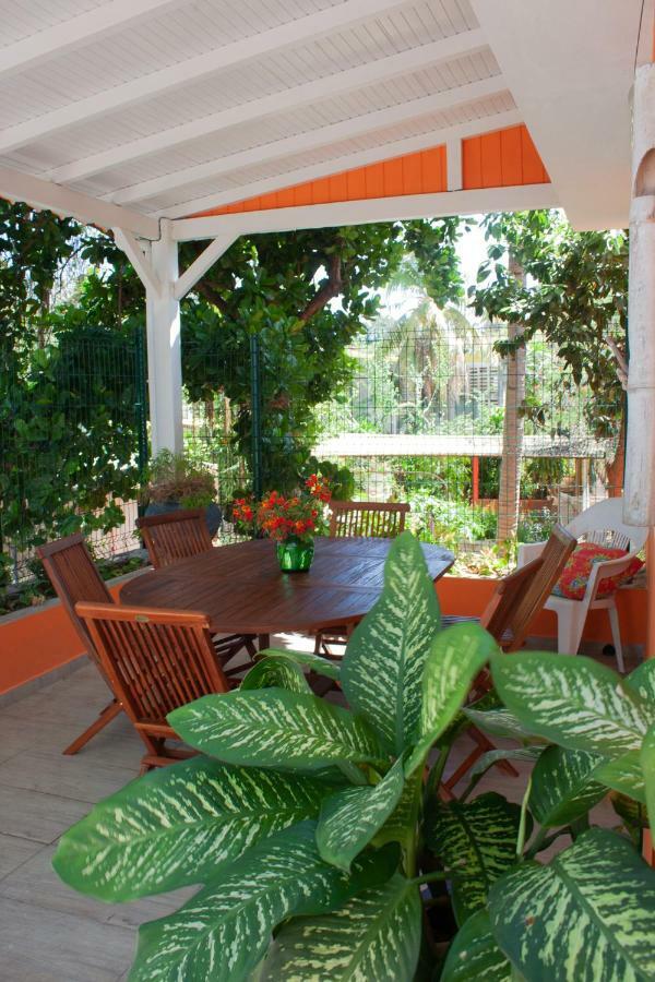 Le Cocon Hotel Le Moule Ngoại thất bức ảnh